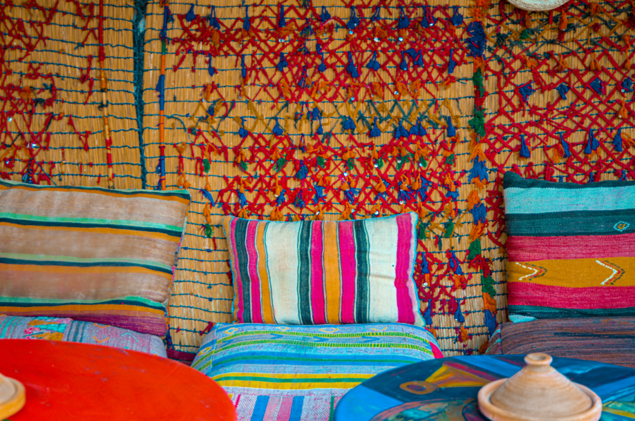 3 EASY WAYS TO ADD A MOROCCAN INTERIOR VIBE INTO YOUR HOME Part 2