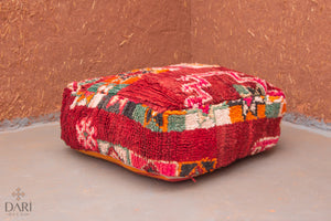 MIXED SYMBOL RED WOOL POUF