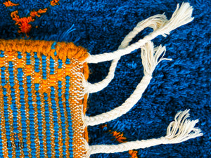 Zayan-tapijt van blauw garen